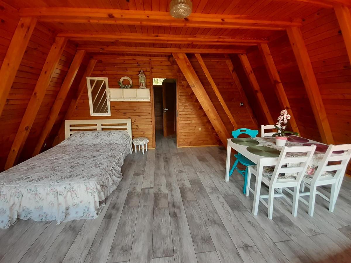 Campingplasser Pod Debami